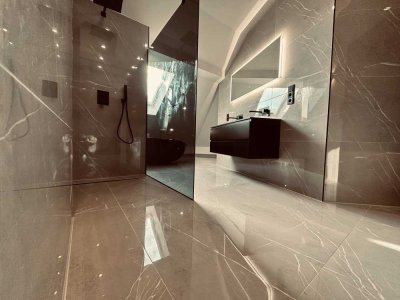 Exklusive 3-Zimmer-Luxus-Penthouse mit traumhafter Dachterrasse