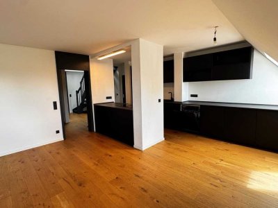Stilvolle Wohnung auf 2 Etagen in zentraler Lage!