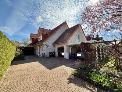 Stilvolles, geräumiges und gepflegtes Haus mit vier Zimmern in Grünheide