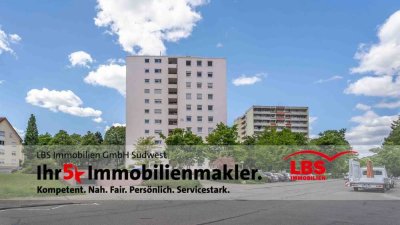 Helle 4,5-Zimmer-Wohnung mit Aufzug, Balkon und TG-Stellplatz – zentral und ruhig gelegen