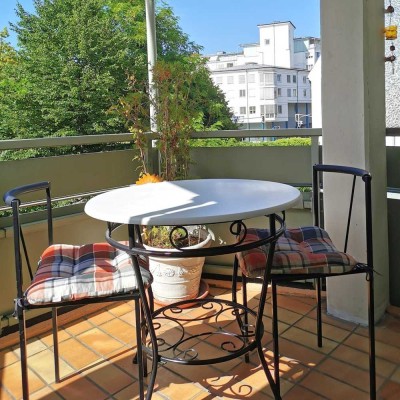 Stilvolle 3 Zimmer-Wohnung mit Balkon und EBK in der Kemptener Innenstadt.