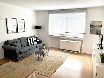Vollmöblierte, stilvolle 2-Raum-Wohnung in Düsseldorf