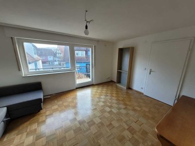 Sanierte 5-Raum-Wohnung mit Balkon, Einbauküche und großer Garten in Tübingen