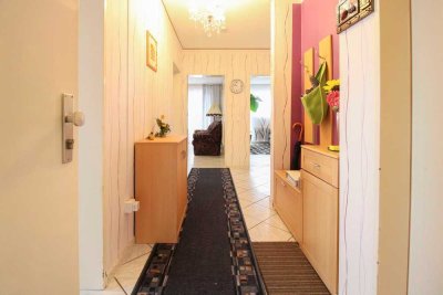 Preis gesenkt! Helle 3-ZKB-Wohnung mit zwei Balkonen in gefragter Lage von Lippstadt