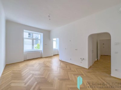 Stilvolle Altbauwohnung mit modernem Wohnkomfort – frisch saniertes 1-Zimmer-Juwel