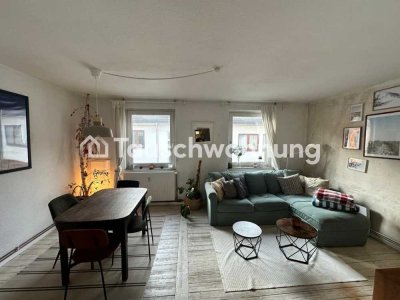 Tauschwohnung: Helle 2-Zimmer-Wohnung mit Balkon im Viertel