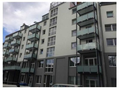 2-Zimmer-Wohnung mit Balkon und Einbauküche