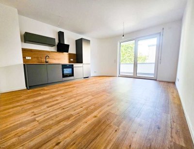 ERSTBEZUG: 2-Zimmer-Neubauwohnung mit Balkon, hochwertiger Einbauküche und Tageslichtbad