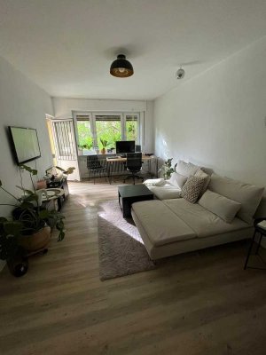 Charmante Wohnung mit eigenem Garten und Küche im begehrten Vorderen Westen!