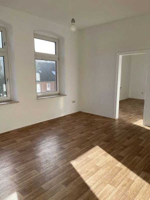 Vollständig renovierte Wohnung mit drei Zimmern in Bochum