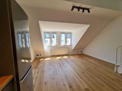 Nicht verpassen - Hochwertig renovierte Maisonettewohnung mit viel Stauraum