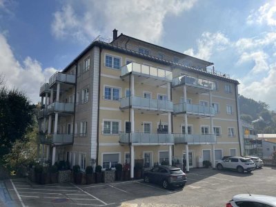 Helle & geräumige Eigentumswohnung in ruhiger Wohnlage!