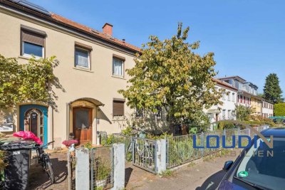 Erbpacht: Platz für die Familie - Reihenmittelhaus mit Garten.