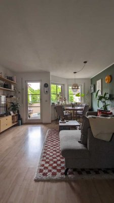 Schöne 3 Zimmer Wohnung mit Balkon und Einbauküche in Aschaffenburg Nähe Hauptbahnhof