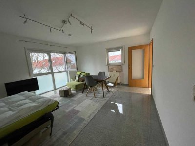 Helle 1-Raum-Wohnung mit Einbauküche und Balkon in Worms