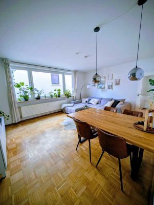 Gepflegte 2-Zimmer-Wohnung mit neu aufgearbeitetem Parkett im beliebten Dobbenviertel