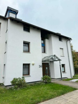 Helle 3,5-Zimmer Wohnung mit Balkon und Garage in Pleidelsheim
