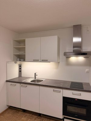 Erdgeschoss-Apartment mit Einbauküche