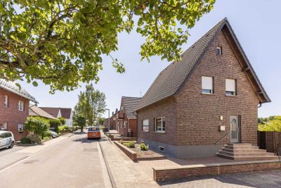 Freistehendes Einfamilienhaus in Traumlage an der Erft – mit Garten, Garage & Potenzial