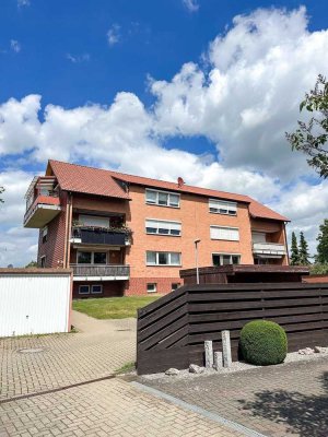 Ruhig wohnen oder clever investieren: Großzügige Wohnung mit Balkon und Garage in SZ-Beddingen!