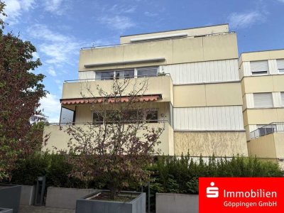 Großzügige 4-Zimmer-Wohnung in guter Lage von Göppingen – mit Süd-Balkon und Garage