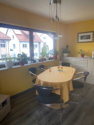 Familienfreundliche 4-Zi.Wohnung mit Balkon+Garage in Salach