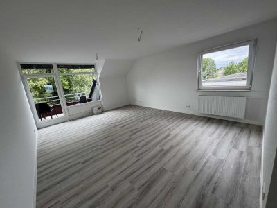 Helle 3-Zimmer-Wohnung mit Balkon und Einbauküche in Eversten
