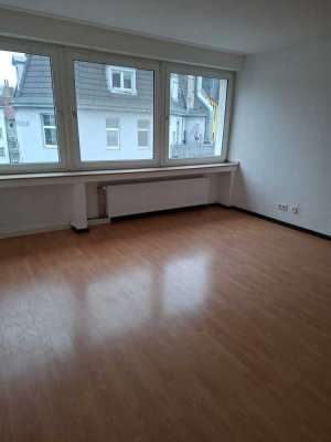 Düsseldorf, Linienstr.  helles Apartment 33 m² 410,00 €+NK