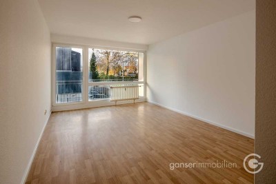 Hattersheim: 1 Zi., Erstbezug nach Sanierung, in gepflegter Liegenschaft, Balkon, Stellplatz