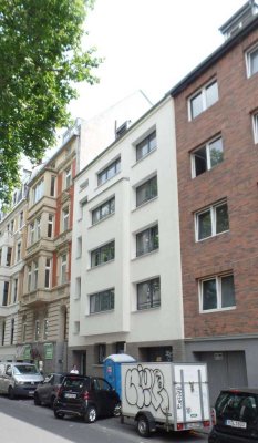 -- MEDIAPARK -- 3 Zi-Whg  im DG  (kein Balkon, 5. OG ohne Aufzug!) --