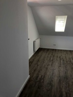 Hochwertiges unmöbliertes  Appartement frei ab 01.12.2025
