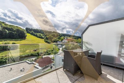 Großzügige 2-Zimmer-Wohnung mit heller Terrasse in Lichtenberg zu vermieten!