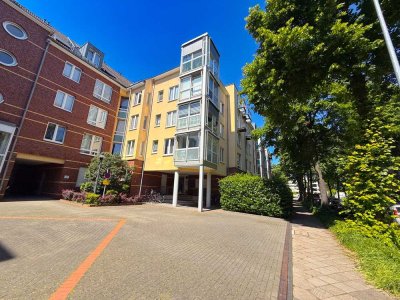 Maisonettewohnung mit 2 Zimmern, Balkon, Küche, Bad, Gäste-WC mit Tiefgaragenstellplatz & Aufzug