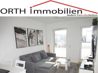 2 Zimmer Whg. / Balkon + EBK + Parkett + Fußbodenheizung. Eignet sich für eine Einzelperson!