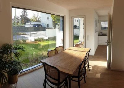 Moderne-luxuriöse 3- Zimmer-Wohnung Smarthome inkl. Designer-Küche und Bad