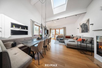 Wunderschöne Dachgeschosswohnung mit Terrasse und Gartenanteil