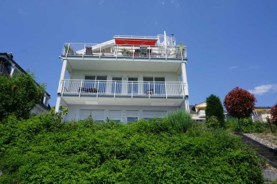 Moderne & lichtdurchflutete Einfamilienhaus-Villa am "Berger Hang", mit traumhaftem Panoramablick