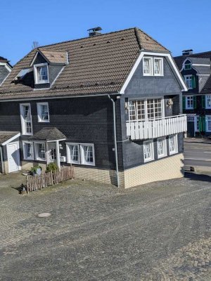 Schönes Haus mit fünf Zimmern in Bergisch Born, Remscheid