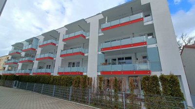 Geschmackvolle 2,5-Raum-Wohnung mit gehobener Innenausstattung mit EBK in Friedrichshafen