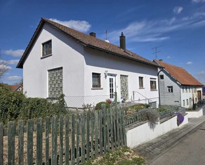 Einfamilienhaus mit Wintergarten und sonnigem  Grundstück in Stetten a. k. Markt zu verkaufen