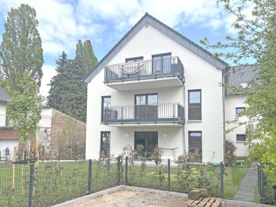 Exklusive 4 Zi.-Neubauwohnung in schöner Wohnanlage mit Balkon, TG u. top Energiekonzept!