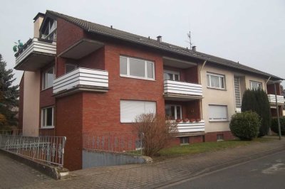 Komfort-DG-Wohnung mit Balkon und Kamin in Kamen-Methler