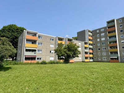Modernisierungsbedürftige 3-Zimmer-Wohnung mit Balkon und Tiefgaragenstellplatz
