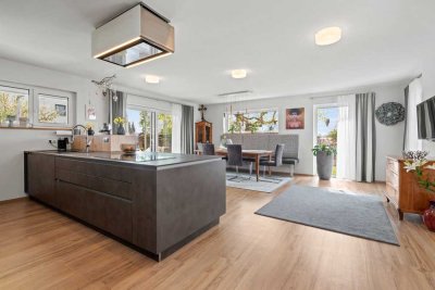 Attraktive und neuwertige 4-Zimmer-Erdgeschosswohnung mit lux. Innenausstattung mit EBK in Schwendi