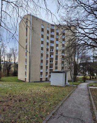 Gepflegte 3‑Zimmer Wohnung im 6. OG mit Balkon in Kempten-Thingers