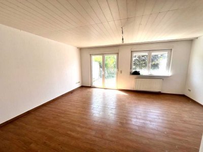Super Preis Dank Erbpacht. Modernes Reihenmittelhaus mit Umbaupotenzial.