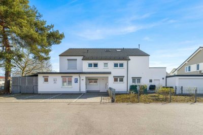 Traumhaftes Einfamilienhaus mit separater Praxisfläche und sonneverwöhntem Garten