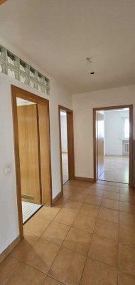 Schöne, helle 3 ZKBB in Worms-Abenheim
