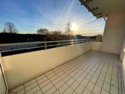 *Balkon*Erstbezug nach Kernsanierung*Tageslichtbad*