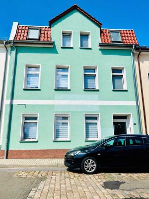 Traumhaftes Reihenhaus in Crimmitschau – Möbliert & Move-in-ready